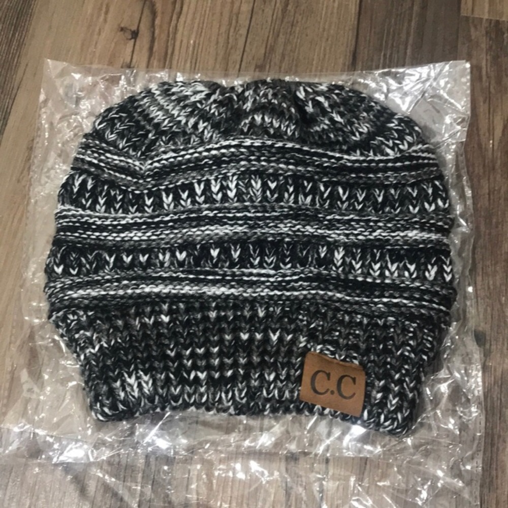 Beanie Messy Bun High Ponytail Hat Hair Accessory - Picture 2 of 7
